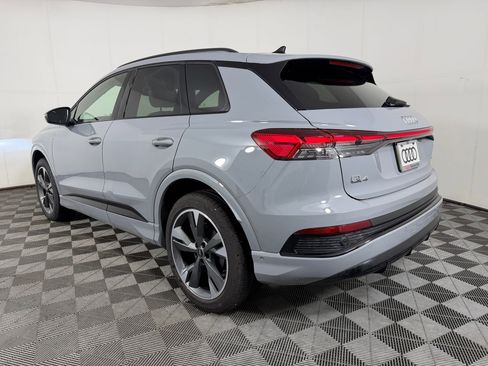 Used 2023 Audi Q4 e-tron Premium Plus w/ Premium Plus AWD/4WD image 3