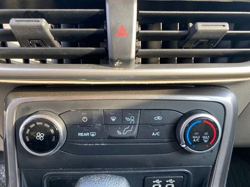 Used 2018 Ford EcoSport S FWD image 18