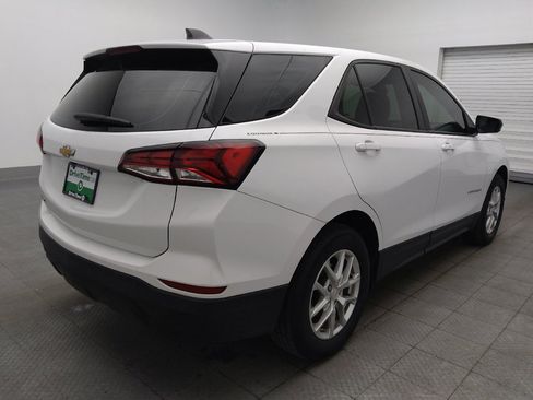 Used 2022 Chevrolet Equinox LS image 9