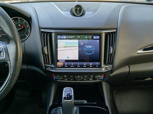 Used 2022 Maserati Levante Modena image 43