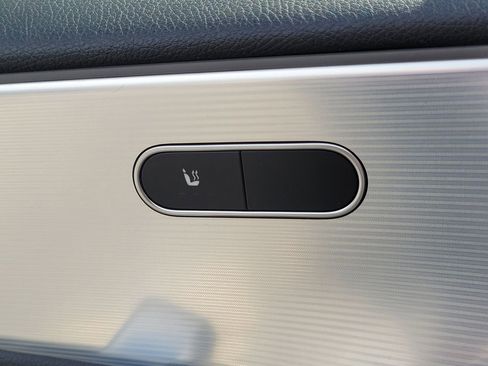 Certified 2022 Mercedes-Benz A 220 image 25
