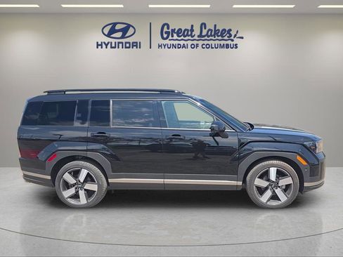 Used 2024 Hyundai Santa Fe Limited AWD/4WD image 6