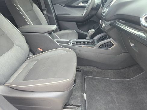 Used 2023 Chevrolet TrailBlazer LT FWD image 15