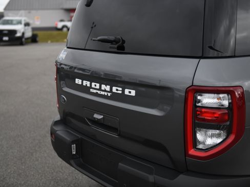 New 2025 Ford Bronco Sport Outer Banks image 12