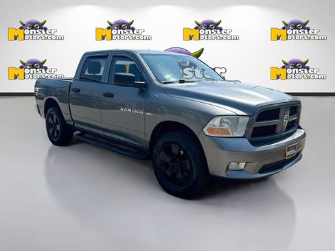 Used 2012 RAM 1500 Express w/ ST Popular Equipment Group AWD/4WD image 3