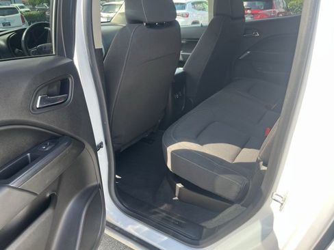 Used 2021 Chevrolet Colorado LT image 24