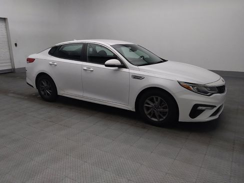 Used 2020 Kia Optima LX FWD image 11