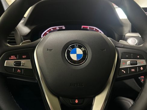 Used 2020 BMW X4 xDrive30i image 16