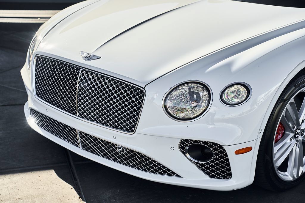 Used 2023 Bentley Continental GT V8 AWD/4WD image 3