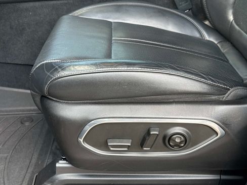 Used 2022 Jeep Wagoneer Series I w/ Convenience Group I RWD image 23