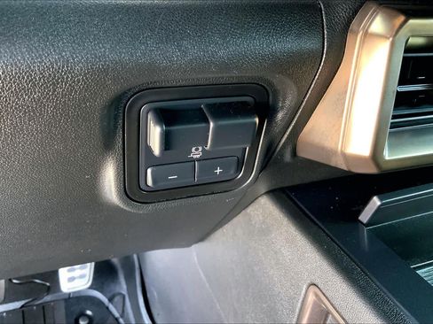 Used 2024 GMC Hummer EV 3X w/ LPO, Illumination Package AWD/4WD image 29