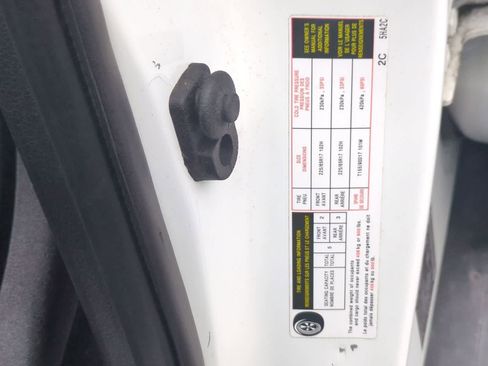 Used 2018 Nissan Rogue S AWD/4WD image 35