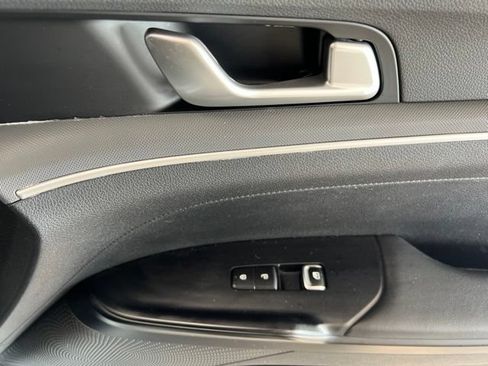 Used 2021 Kia K5 GT-Line w/ GT-Line FWD Premium Package image 14