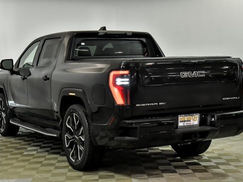 New 2025 GMC Sierra EV Denali image 4
