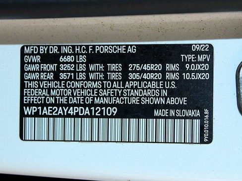 Certified 2023 Porsche Cayenne image 29