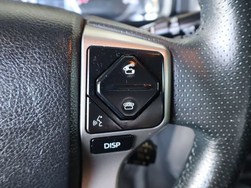 Used 2018 Toyota 4Runner Limited AWD/4WD image 23