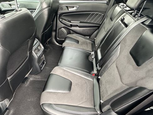 Used 2021 Ford Edge ST w/ Equipment Group 401A AWD/4WD image 25