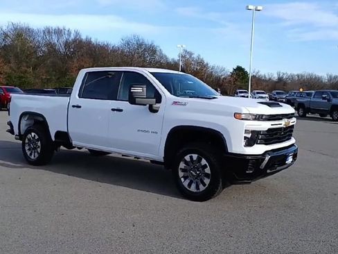 New 2026 Chevrolet Silverado 2500 Custom w/ Custom Value Package image 2