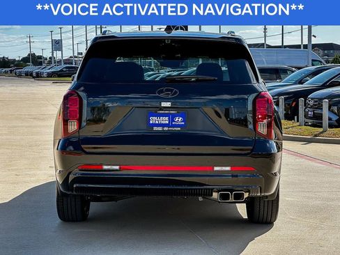 Used 2025 Hyundai Palisade Calligraphy image 9