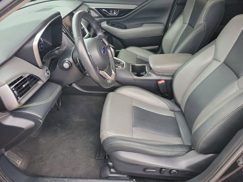Used 2021 Subaru Outback Onyx Edition XT AWD/4WD image 4