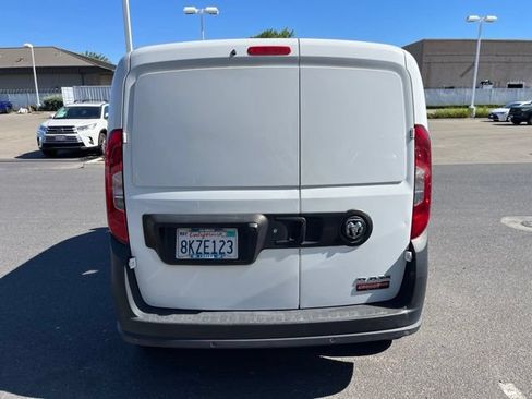 Used 2018 RAM ProMaster City Tradesman FWD image 6