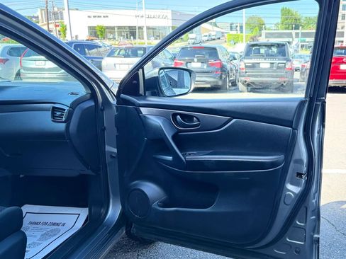 Used 2021 Nissan Rogue Sport S AWD/4WD image 30