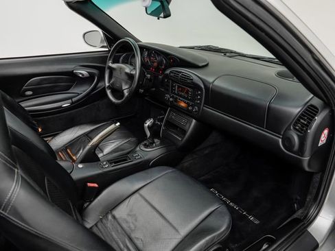 Used 2000 Porsche 911 Carrera RWD image 12