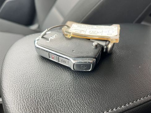 Used 2025 Kia Soul LX w/ LX Technology Package image 22