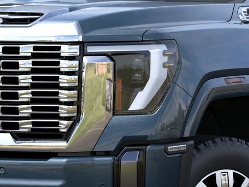 New 2026 GMC Sierra 3500 Denali w/ Denali Reserve Package AWD/4WD image 10
