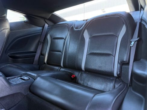 Used 2017 Chevrolet Camaro SS RWD image 15