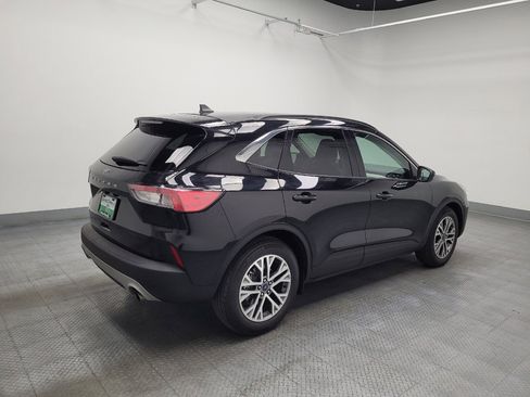 Used 2022 Ford Escape SEL image 10