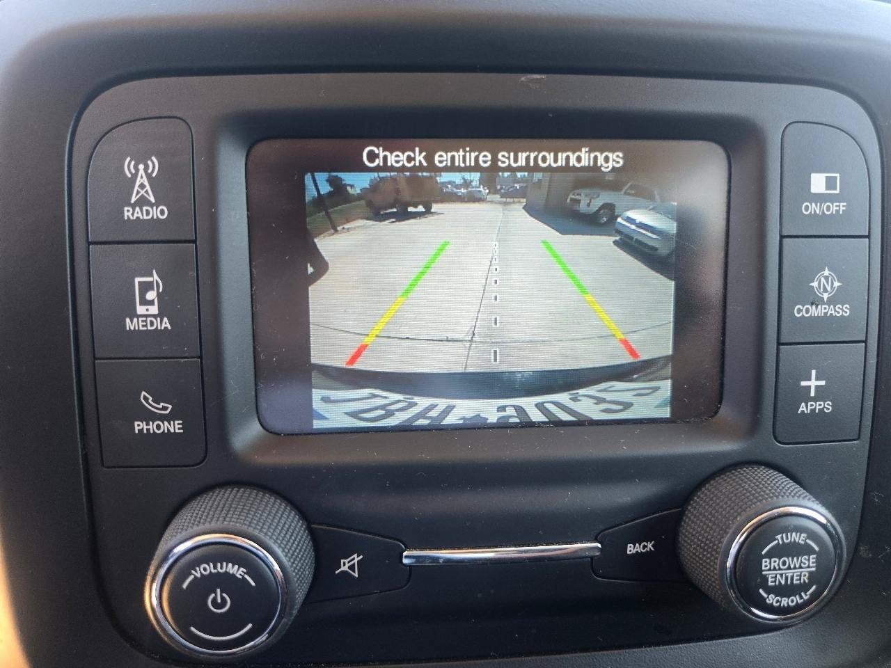 Used 2016 Jeep Renegade Latitude w/ Cold Weather Group AWD/4WD image 11
