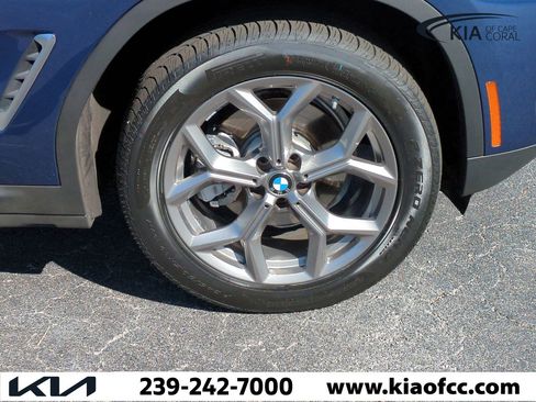 Used 2023 BMW X3 xDrive30i w/ Convenience Package image 11