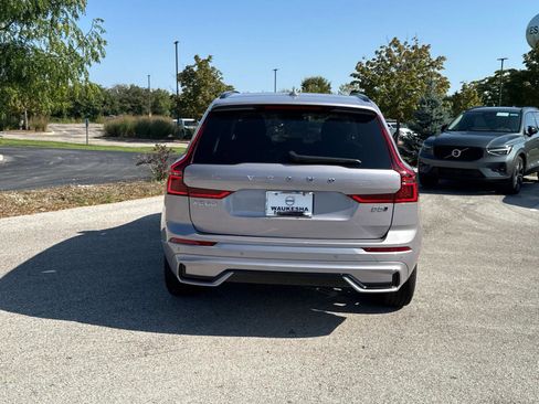 New 2026 Volvo XC60 B5 Plus w/ Climate Package image 6