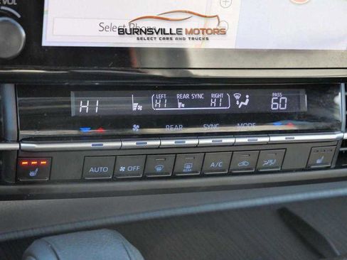 Used 2021 Toyota Sienna XSE image 20