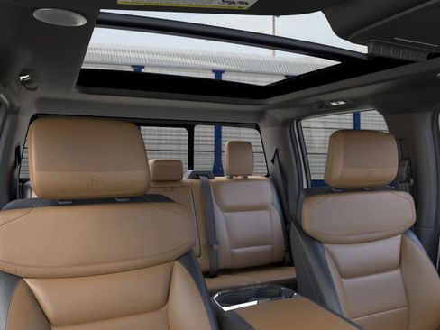 New 2025 Ford F250 Lariat w/ Lariat Ultimate Package image 22