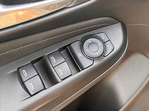 Used 2024 Buick Envista Sport Touring FWD image 77