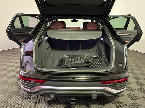 Used 2023 Audi Q5 2.0T Premium w/ Convenience Package image 26