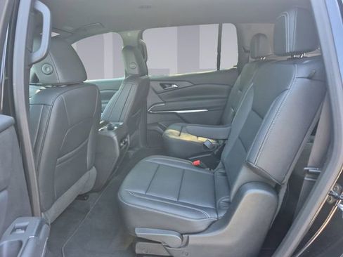 Certified 2026 Chevrolet Traverse LT AWD/4WD image 16