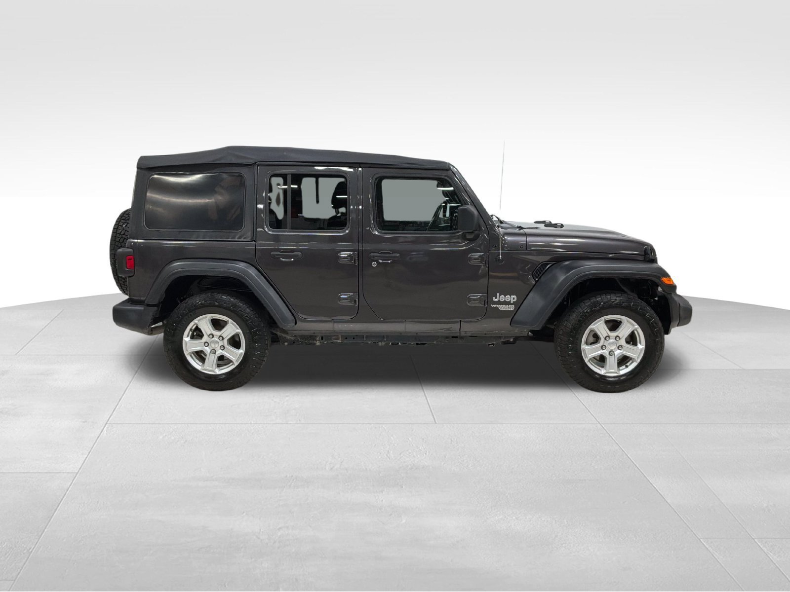 Used 2020 Jeep Wrangler Unlimited Sport S AWD/4WD image 4