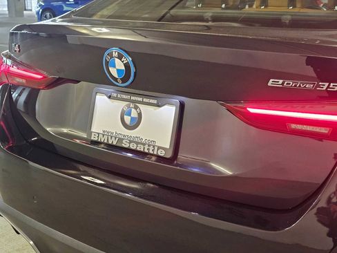Used 2023 BMW i4 eDrive35 RWD image 7