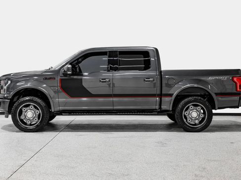 Used 2016 Ford F150 Lariat w/ Equipment Group 502A Luxury AWD/4WD image 9