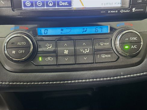 Used 2018 Toyota RAV4 XLE image 24