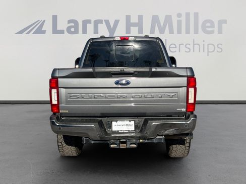 Used 2022 Ford F350 Lariat w/ Lariat Ultimate Package image 4