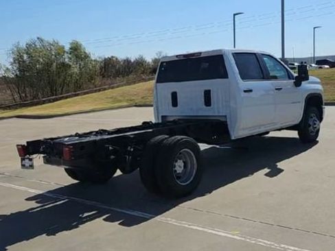 New 2026 Chevrolet Silverado 3500 W/T AWD/4WD image 8