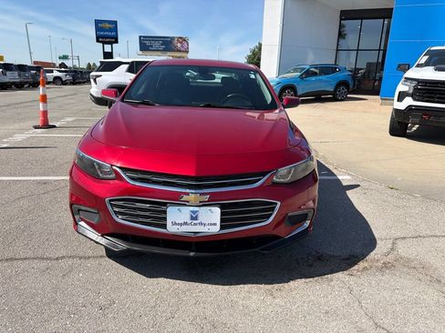 Used 2016 Chevrolet Malibu LT w/ Leather Package FWD image 8