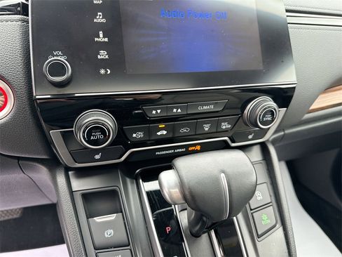 Used 2020 Honda CR-V Touring image 25