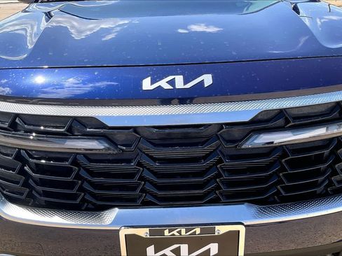 Certified 2026 Kia Seltos EX FWD image 30