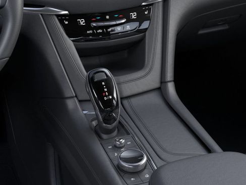 New 2025 Cadillac XT6 Luxury FWD image 23