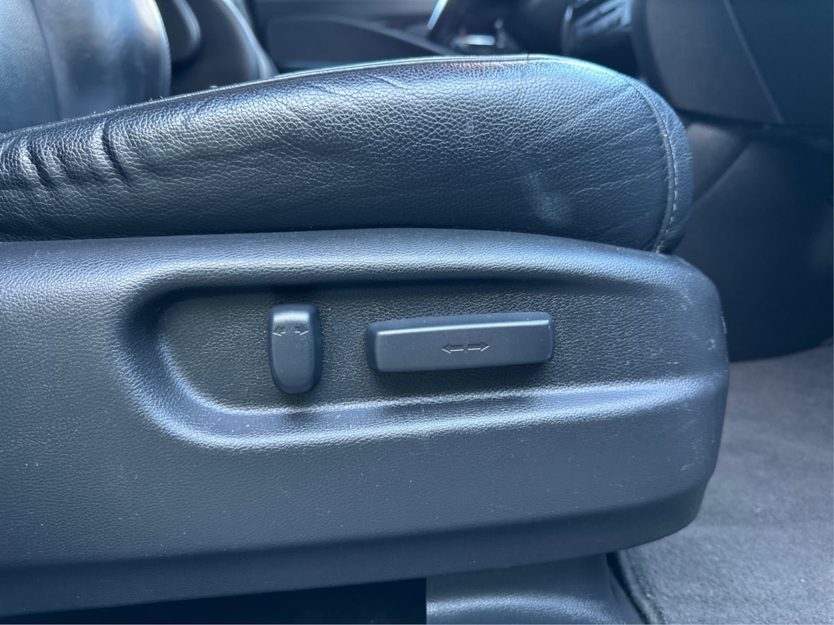 Used 2017 Honda Pilot Touring image 13